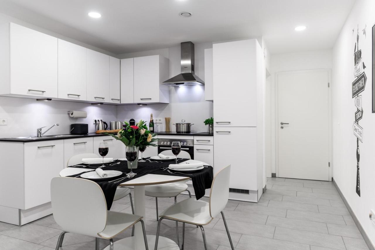 Auszeit Apartment Westend FDH Esterno foto