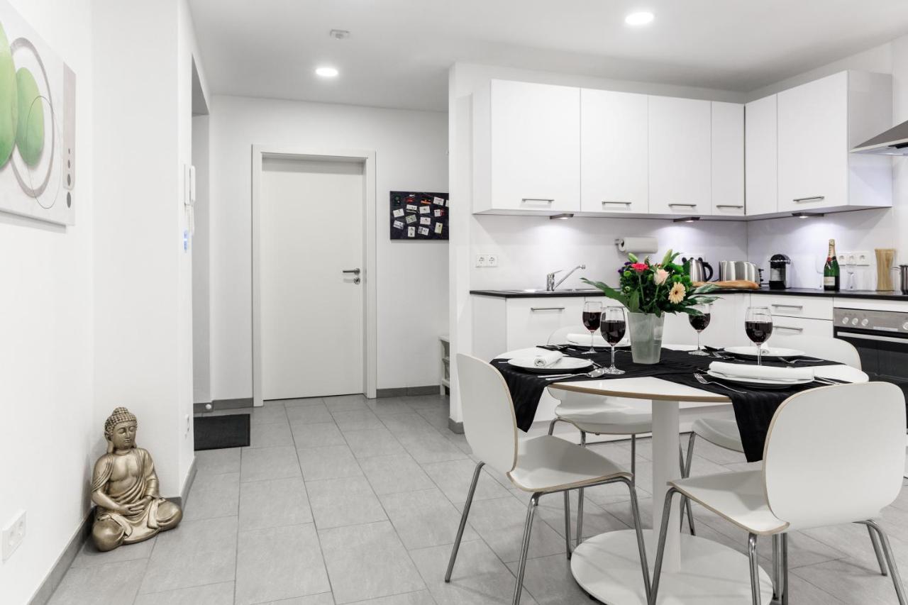 Auszeit Apartment Westend FDH Esterno foto