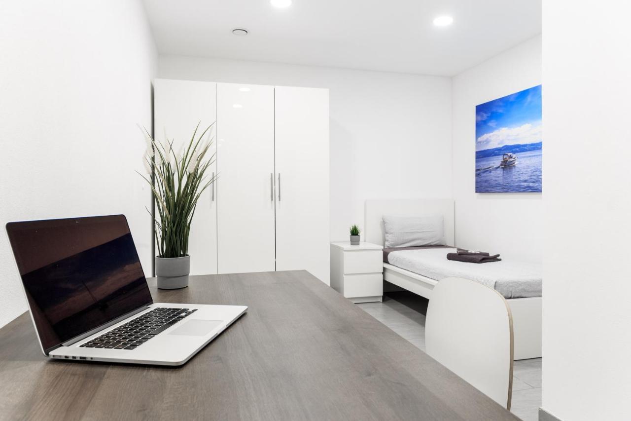 Auszeit Apartment Westend FDH Esterno foto